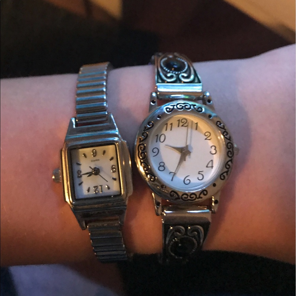 Two quartz watch bundle bow